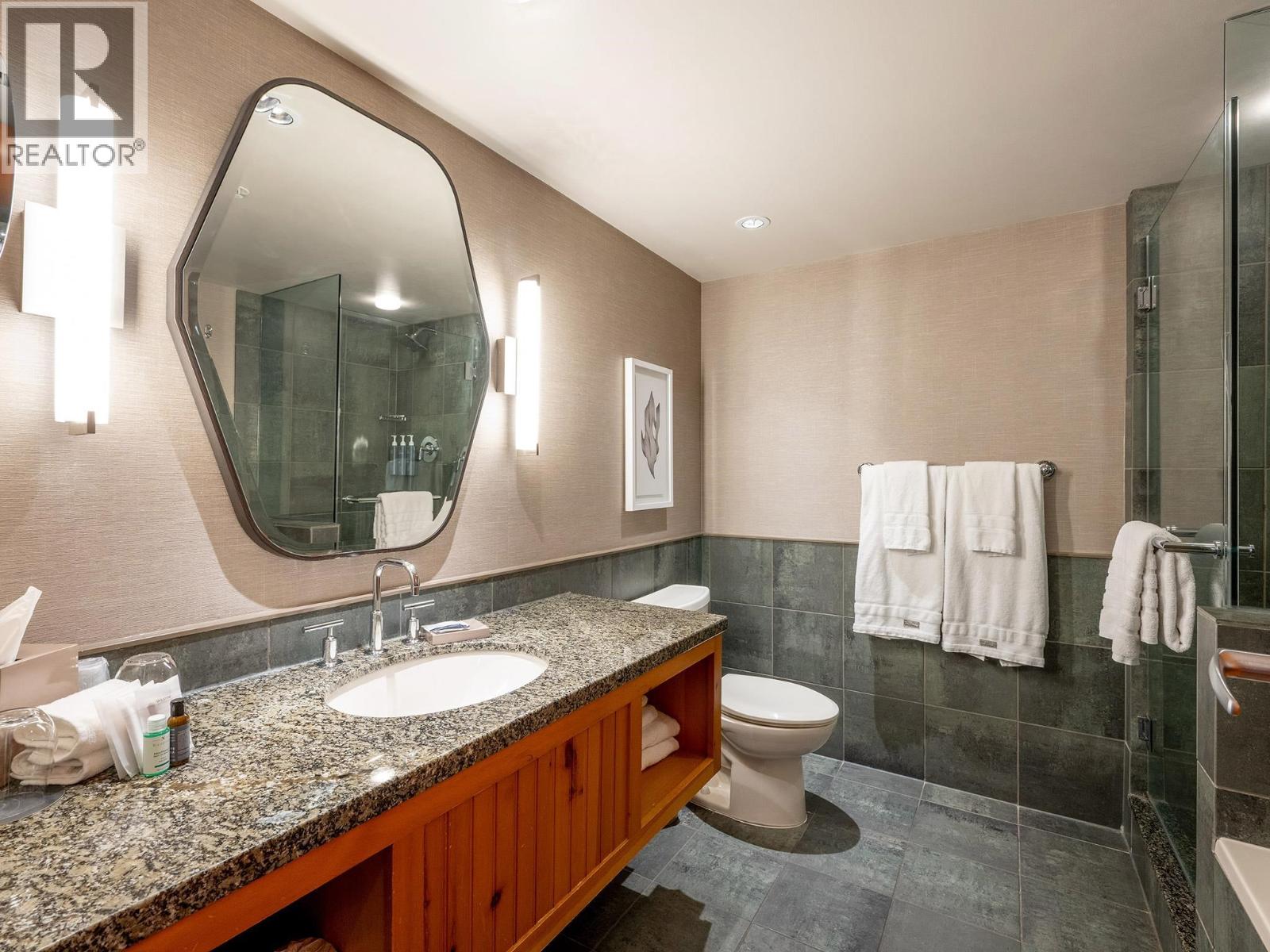 661 4090 WHISTLER WAY, Whistler