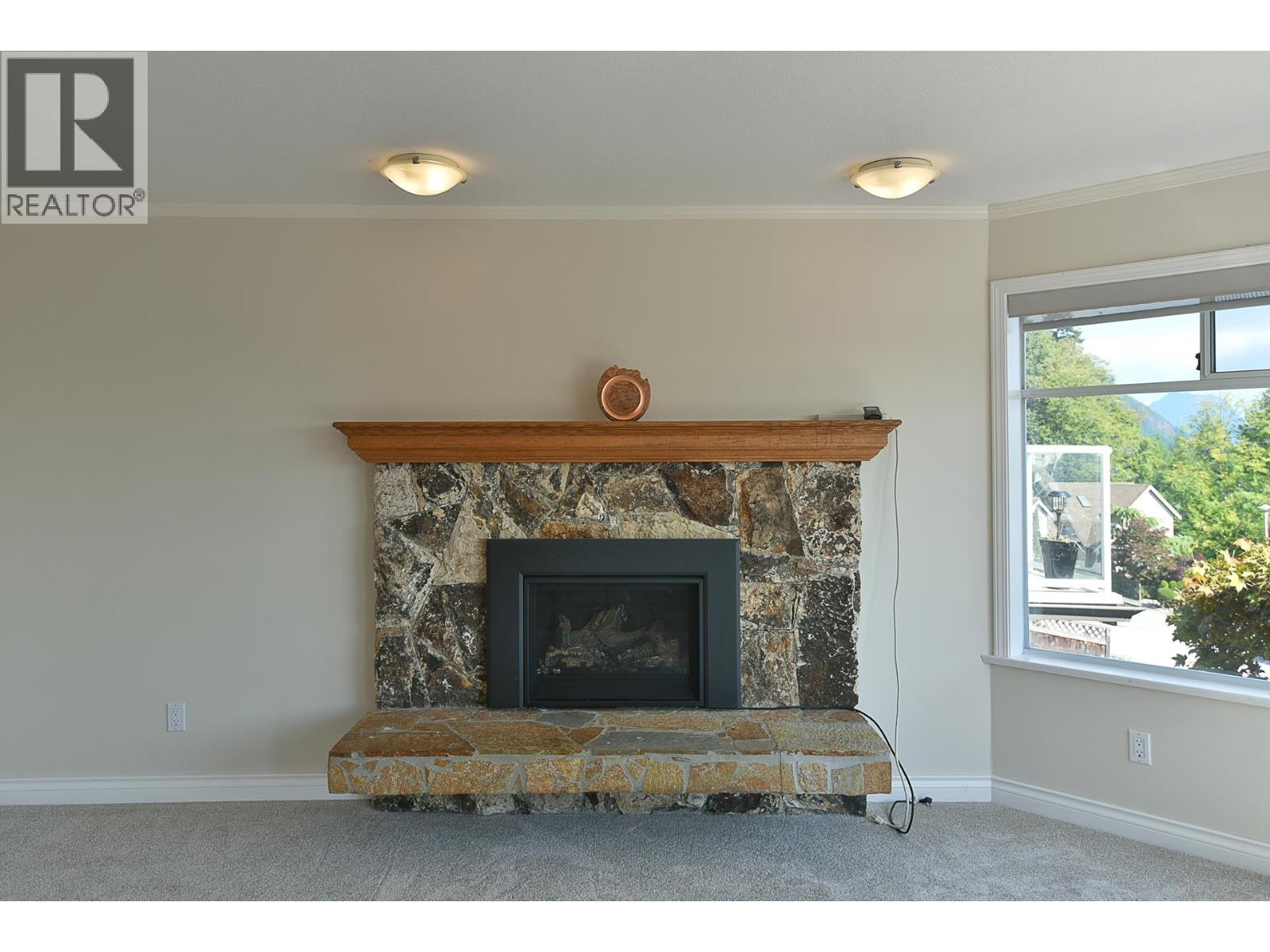 808 BAYVIEW HEIGHTS ROAD, Gibsons