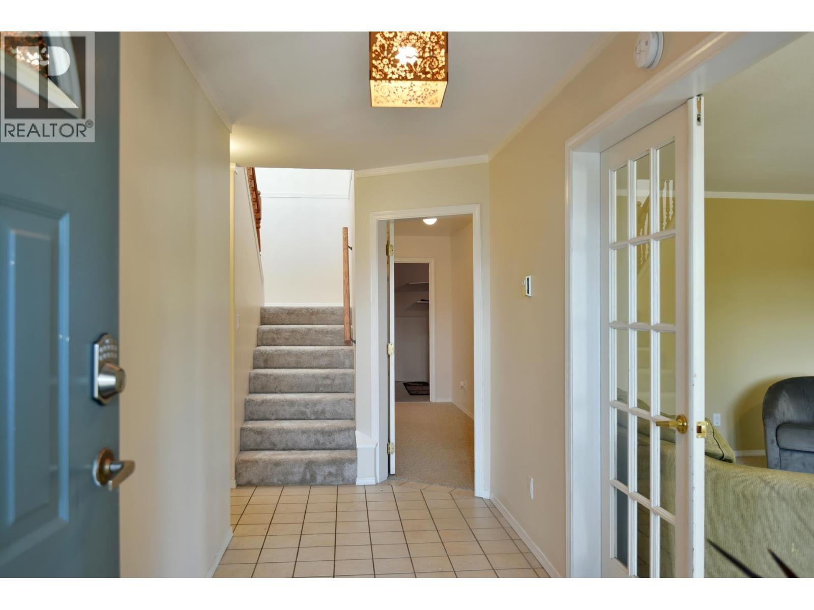 808 BAYVIEW HEIGHTS ROAD, Gibsons
