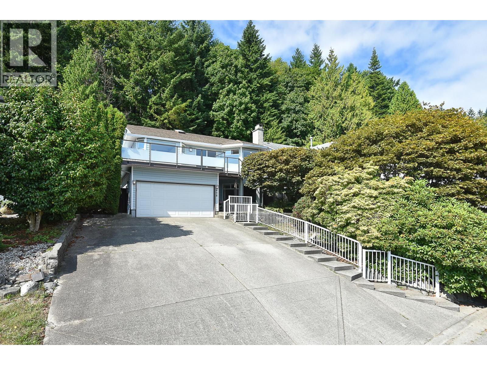 808 BAYVIEW HEIGHTS ROAD, Gibsons