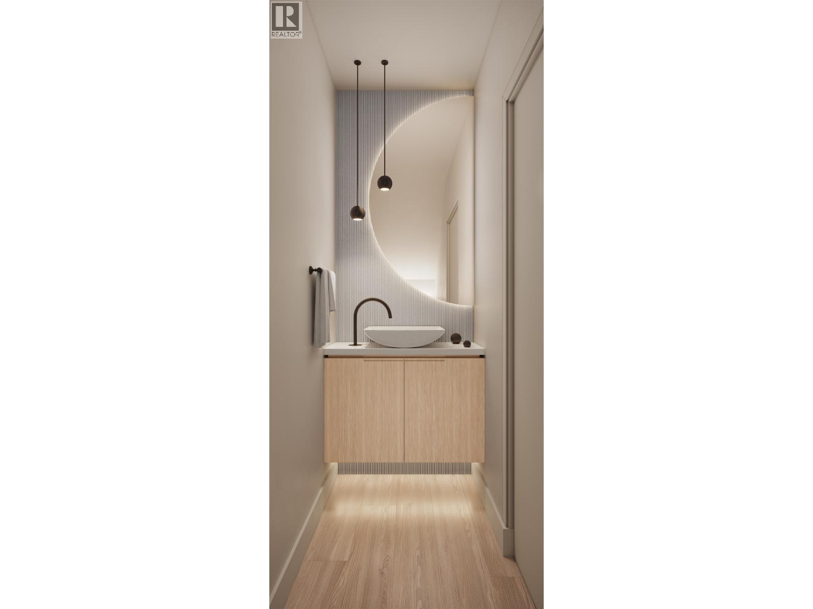 585 W 29TH AVENUE, Vancouver