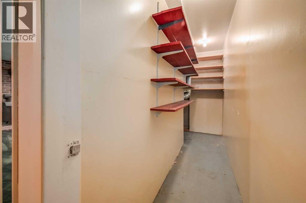 Single Family House Bi-level for Sale in   Street SE Dover Calgary 