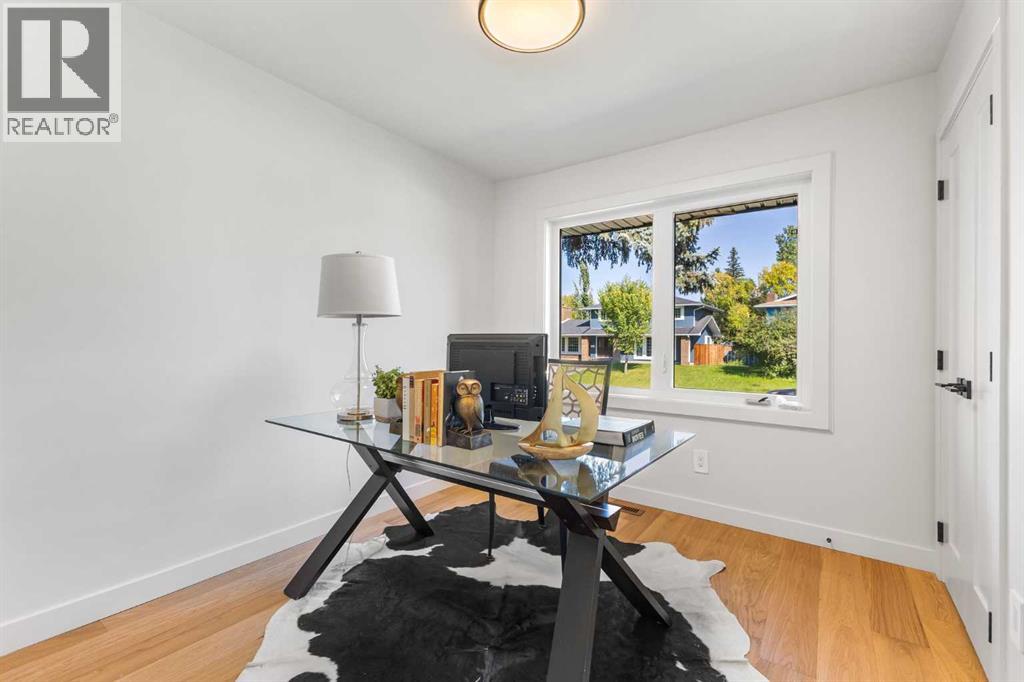 Single Family House Bungalow for Sale in  Lake Bonavista Drive SE Lake Bonavista Calgary 