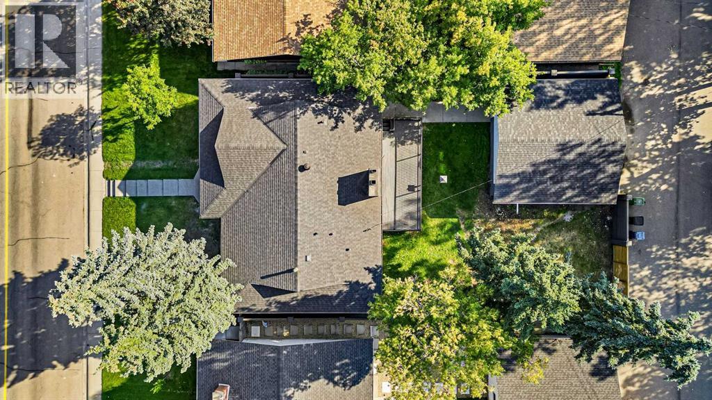 Single Family House Bungalow for Sale in  Lake Bonavista Drive SE Lake Bonavista Calgary 