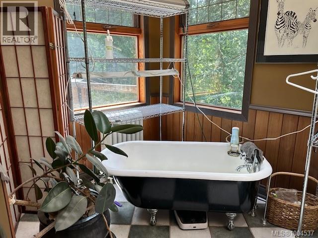 3744 GIBBINS RD - 36