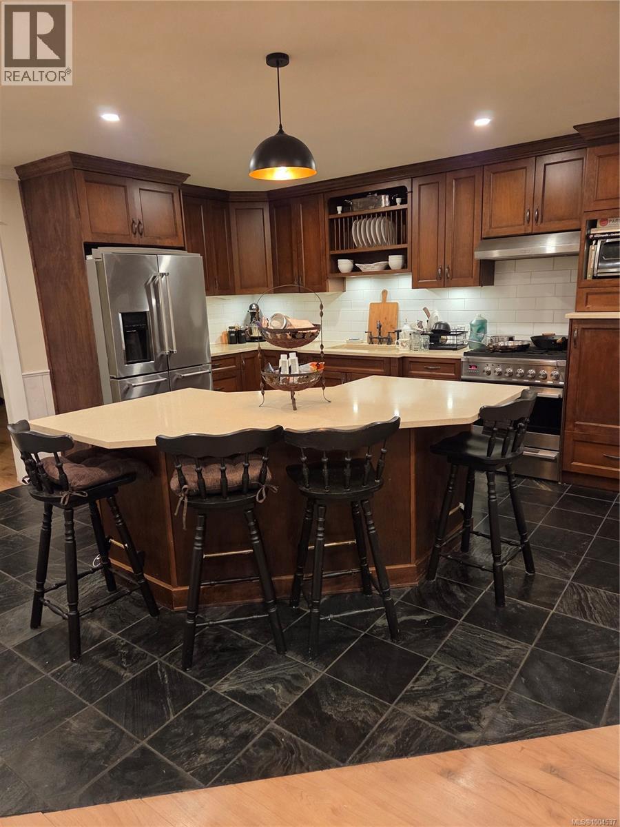 3744 Gibbins Rd - 64