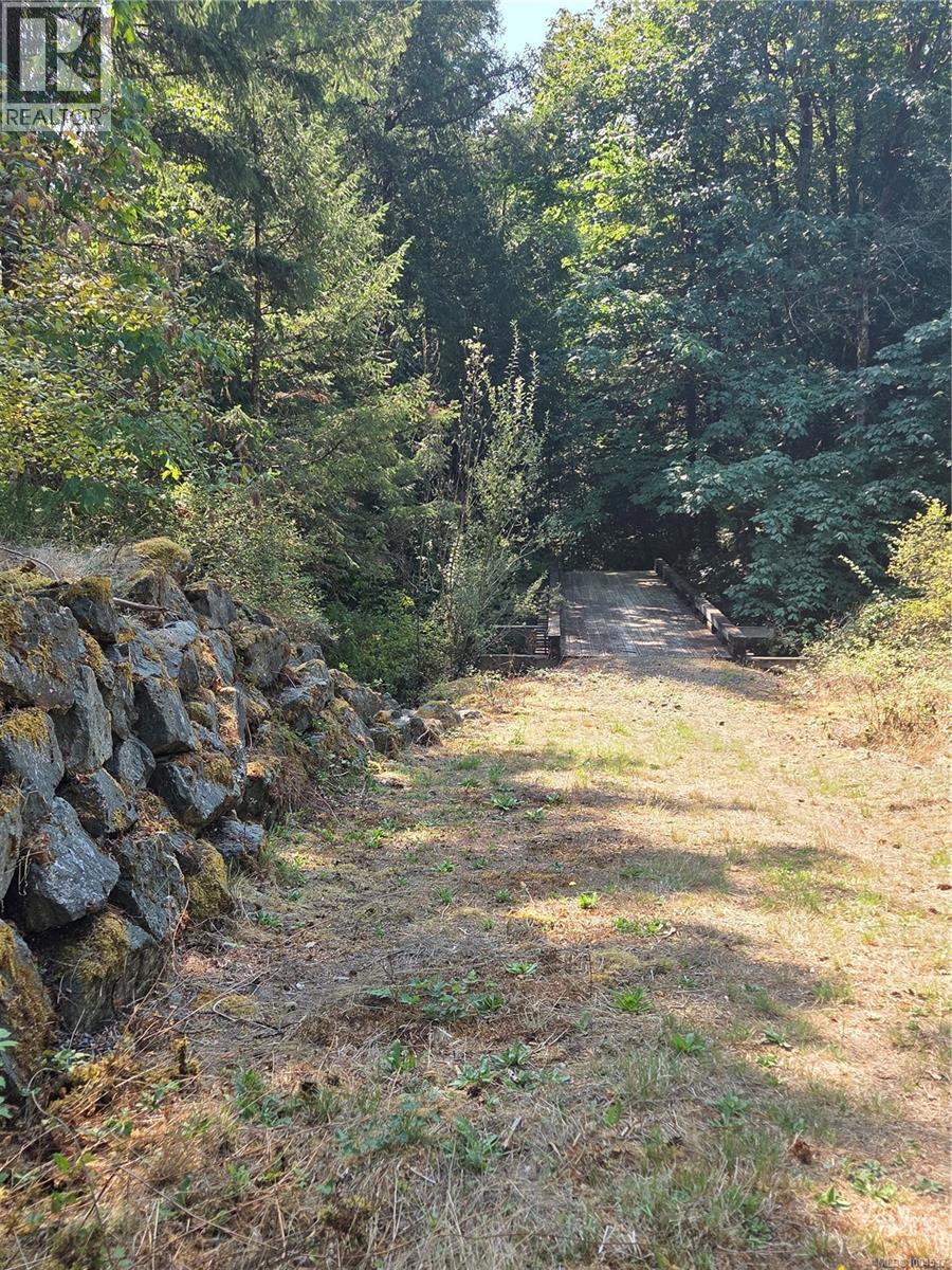 3744 GIBBINS RD - 56