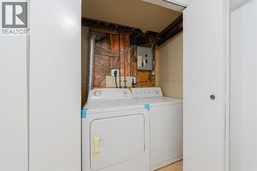 Single Family House for Sale in  Penworth Close SE Penbrooke Meadows Calgary 