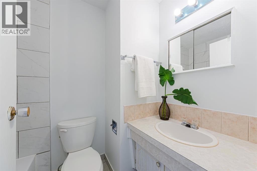 Single Family House for Sale in  Penworth Close SE Penbrooke Meadows Calgary 