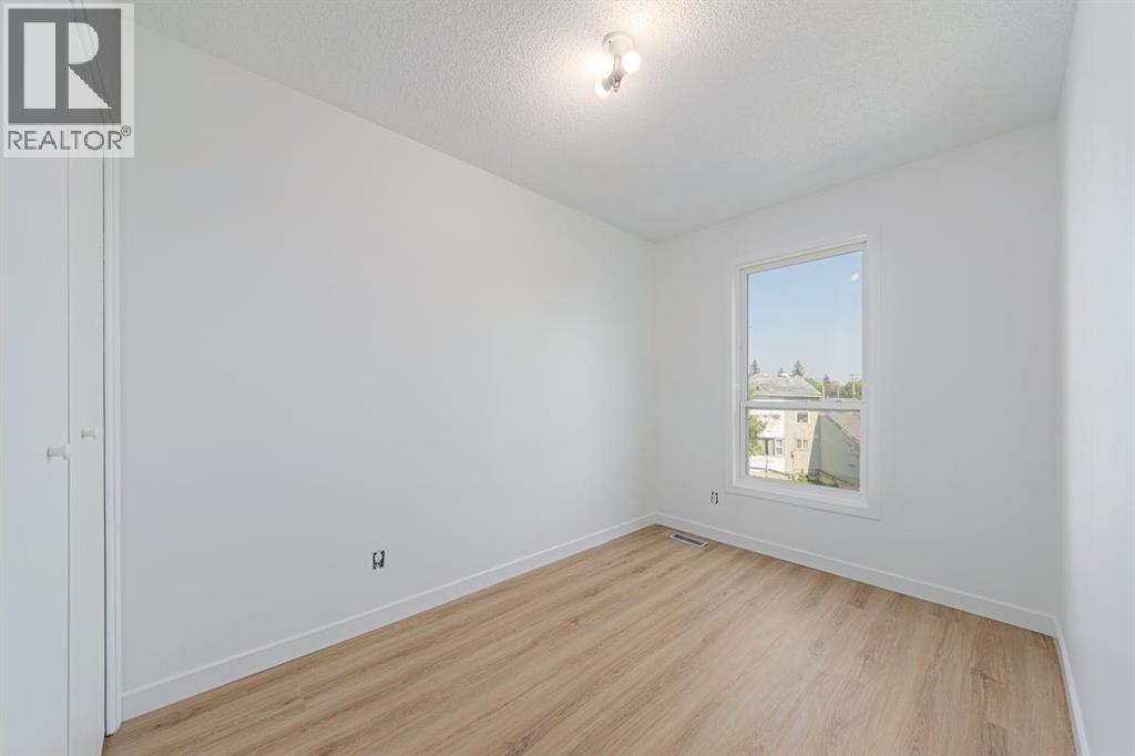 Single Family House for Sale in  Penworth Close SE Penbrooke Meadows Calgary 