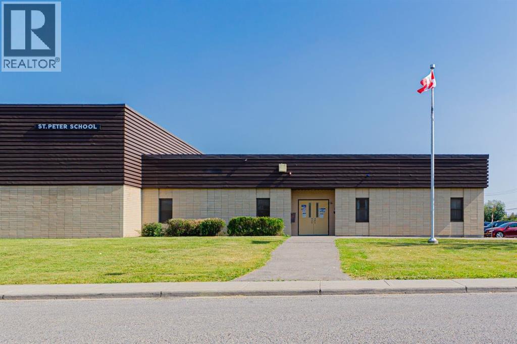 Single Family House for Sale in  Penworth Close SE Penbrooke Meadows Calgary 