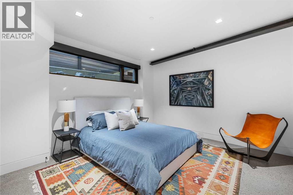 Single Family House for Sale in  Montreal Avenue SW Upper Mount Royal Calgary 