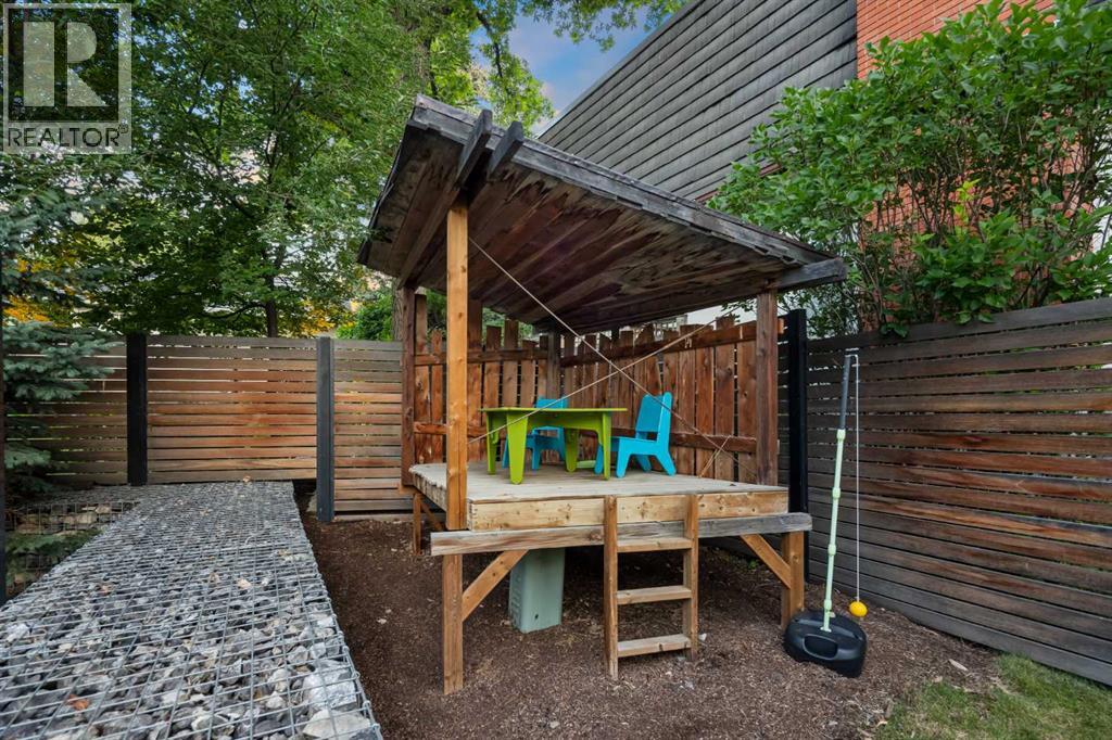 Single Family House for Sale in  Montreal Avenue SW Upper Mount Royal Calgary 