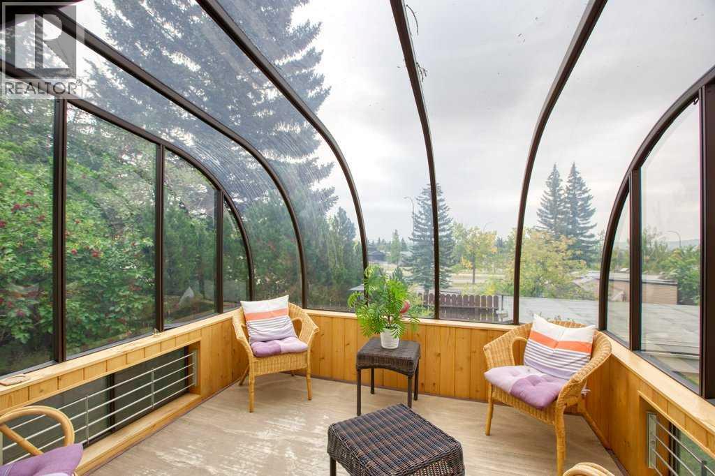 Single Family House Bi-level for Sale in  Silverthorn Way NW Silver Springs Calgary 