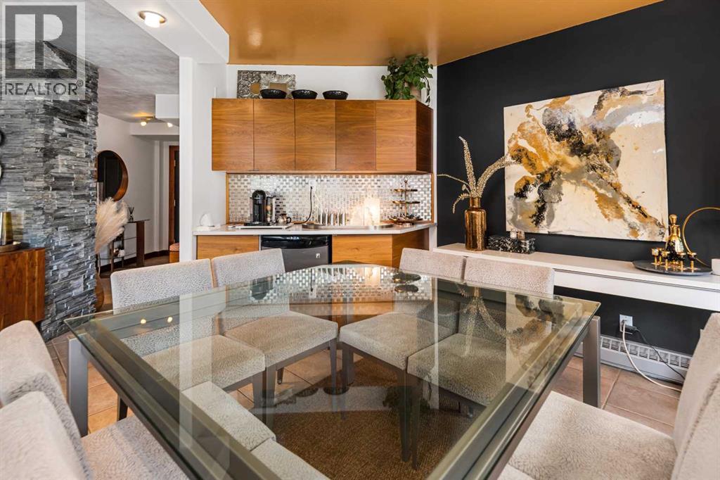 Single Family House for Sale in    Avenue SW Eau Claire Calgary 