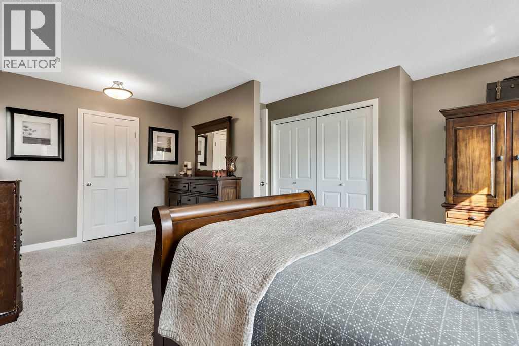 Single Family House Bi-level for Sale in  Covecreek Place NE Coventry Hills Calgary 
