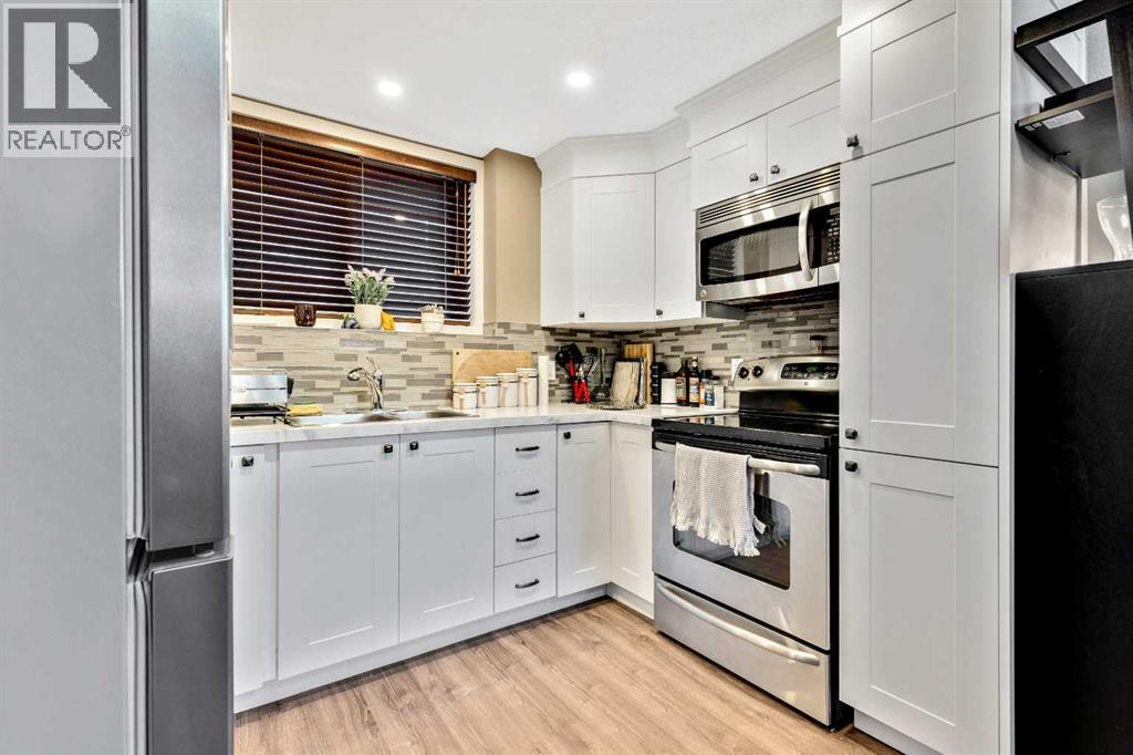 Single Family House Bi-level for Sale in  Covecreek Place NE Coventry Hills Calgary 