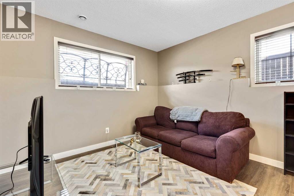 Single Family House Bi-level for Sale in  Covecreek Place NE Coventry Hills Calgary 