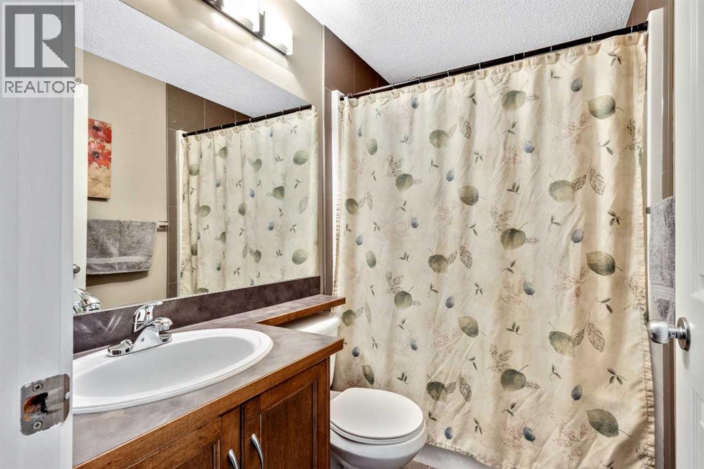 Single Family House Bi-level for Sale in  Covecreek Place NE Coventry Hills Calgary 