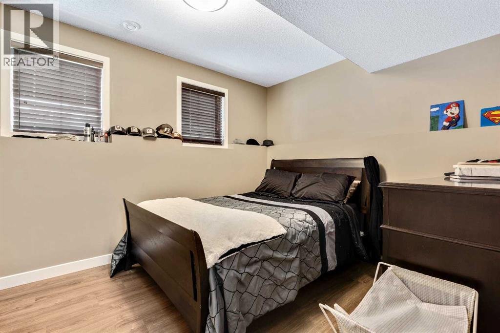 Single Family House Bi-level for Sale in  Covecreek Place NE Coventry Hills Calgary 
