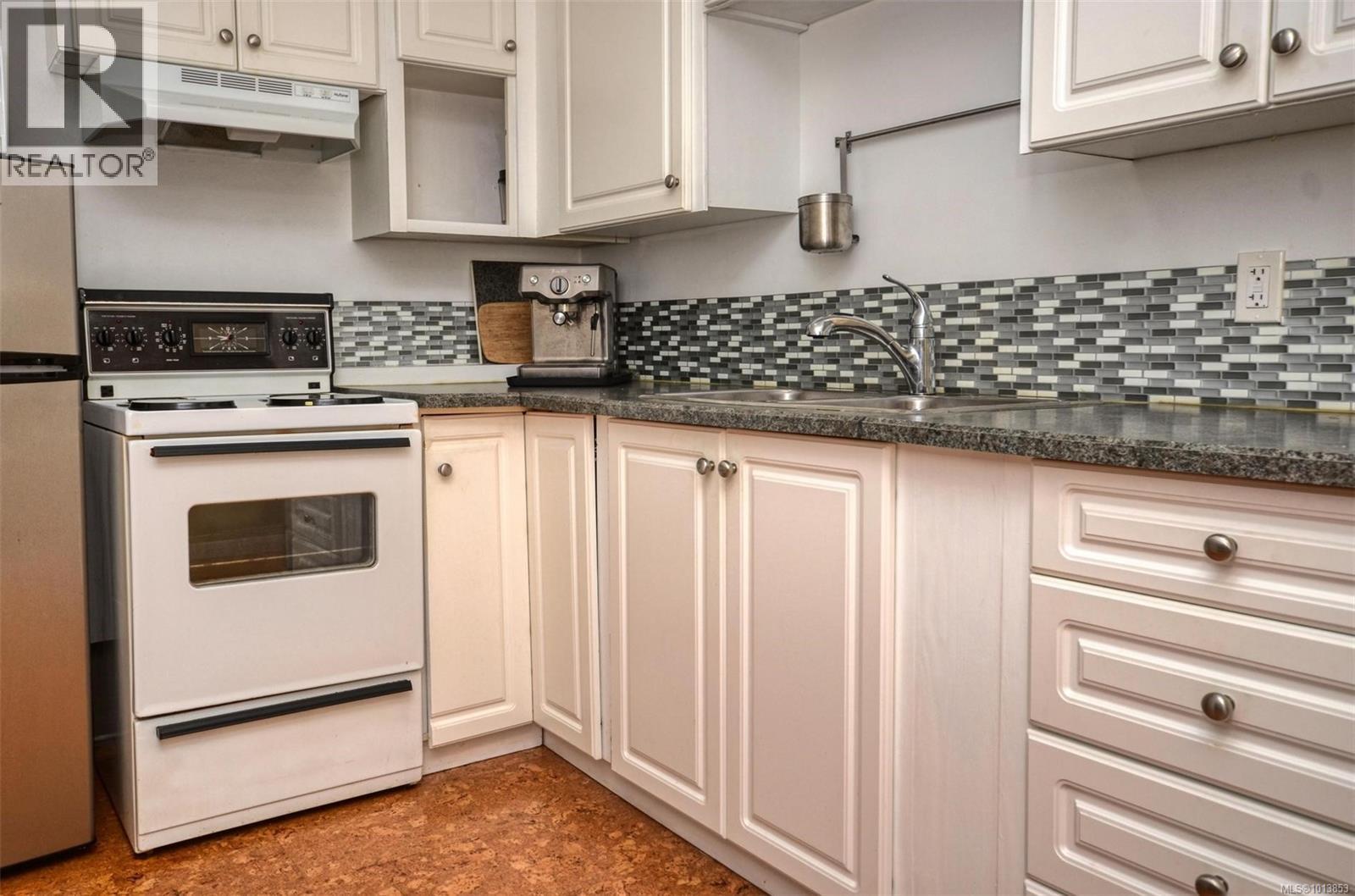  2240 Greenlands Road, Saanich