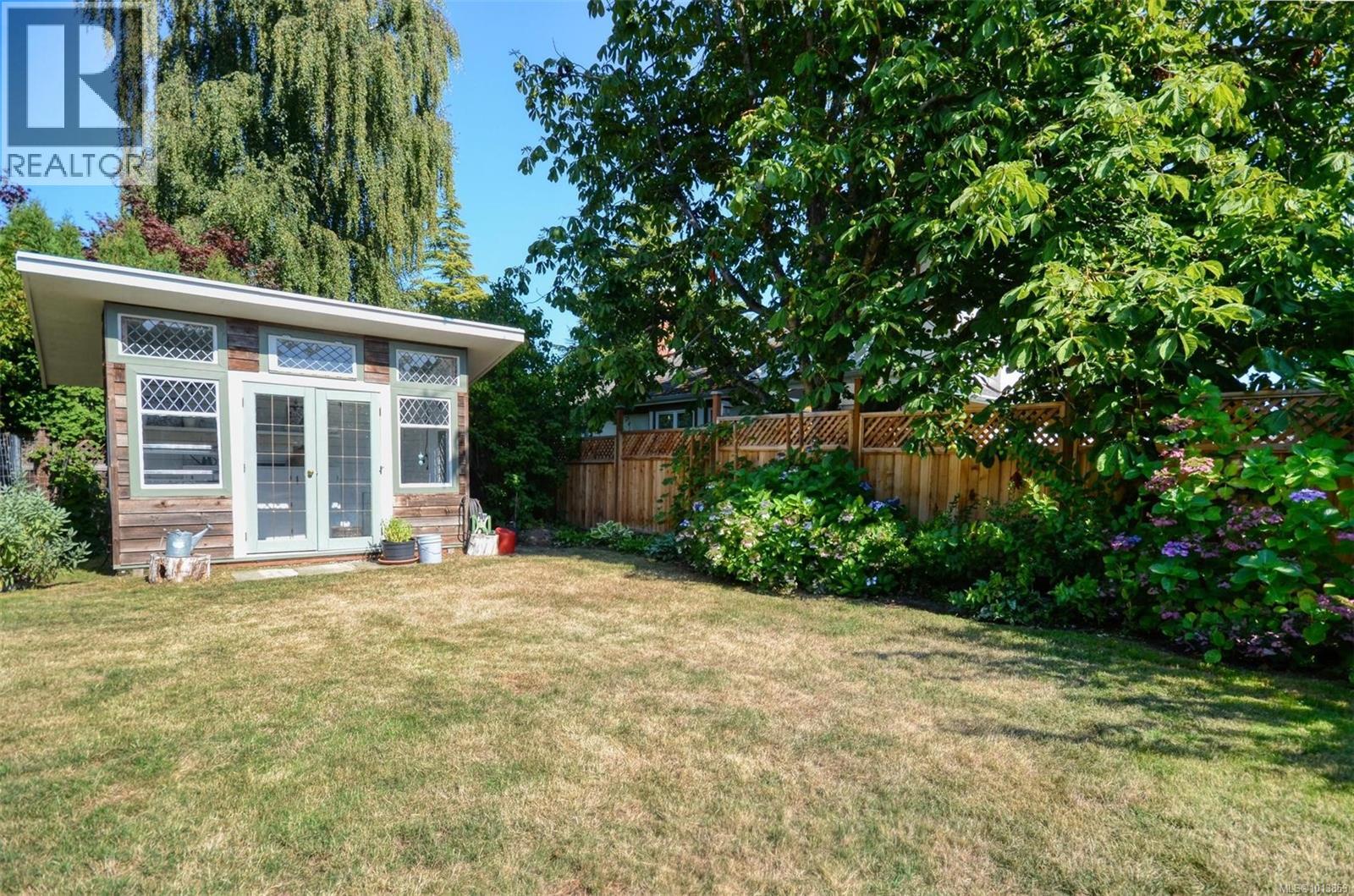  2240 Greenlands Road, Saanich