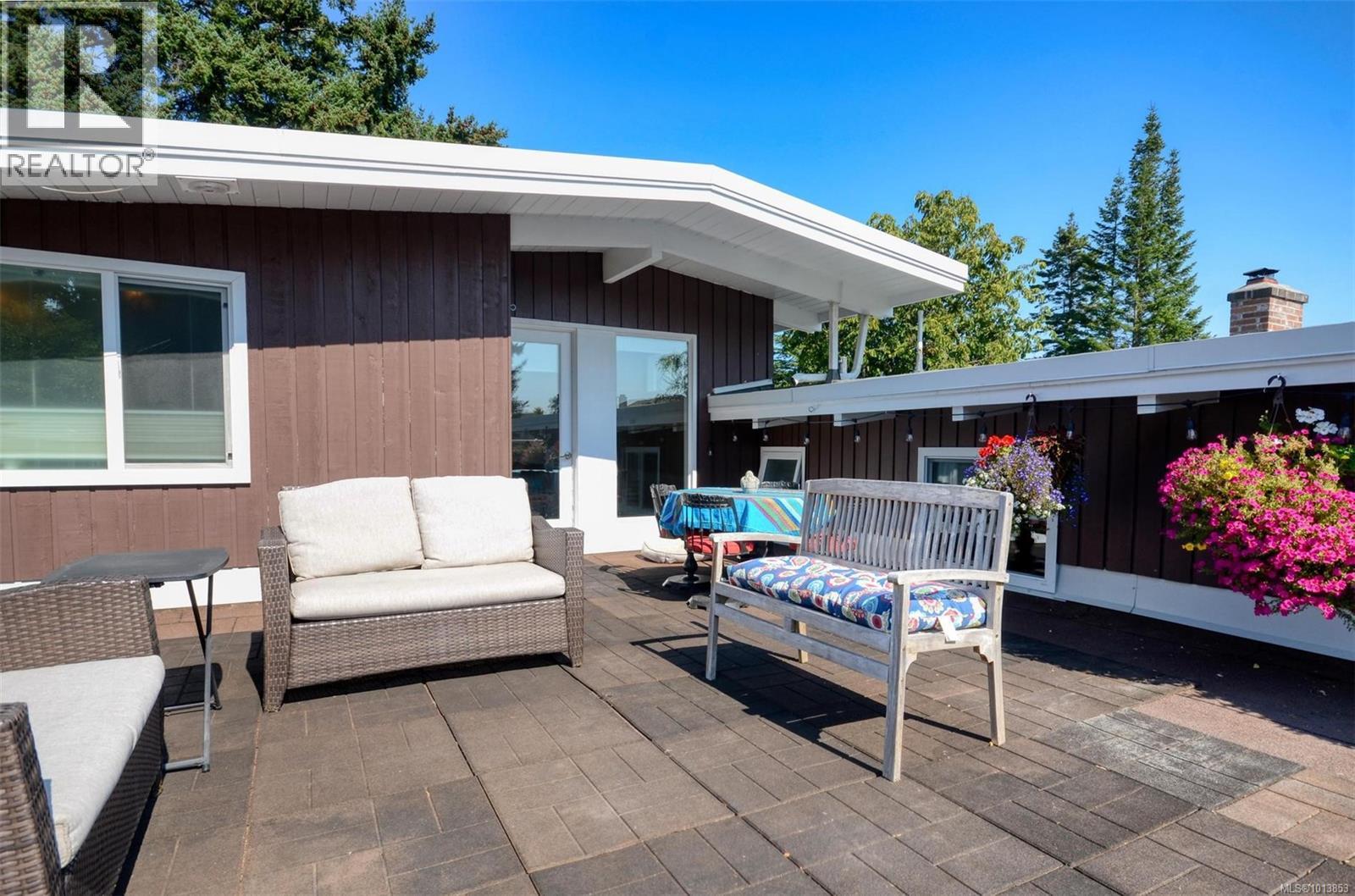  2240 Greenlands Road, Saanich