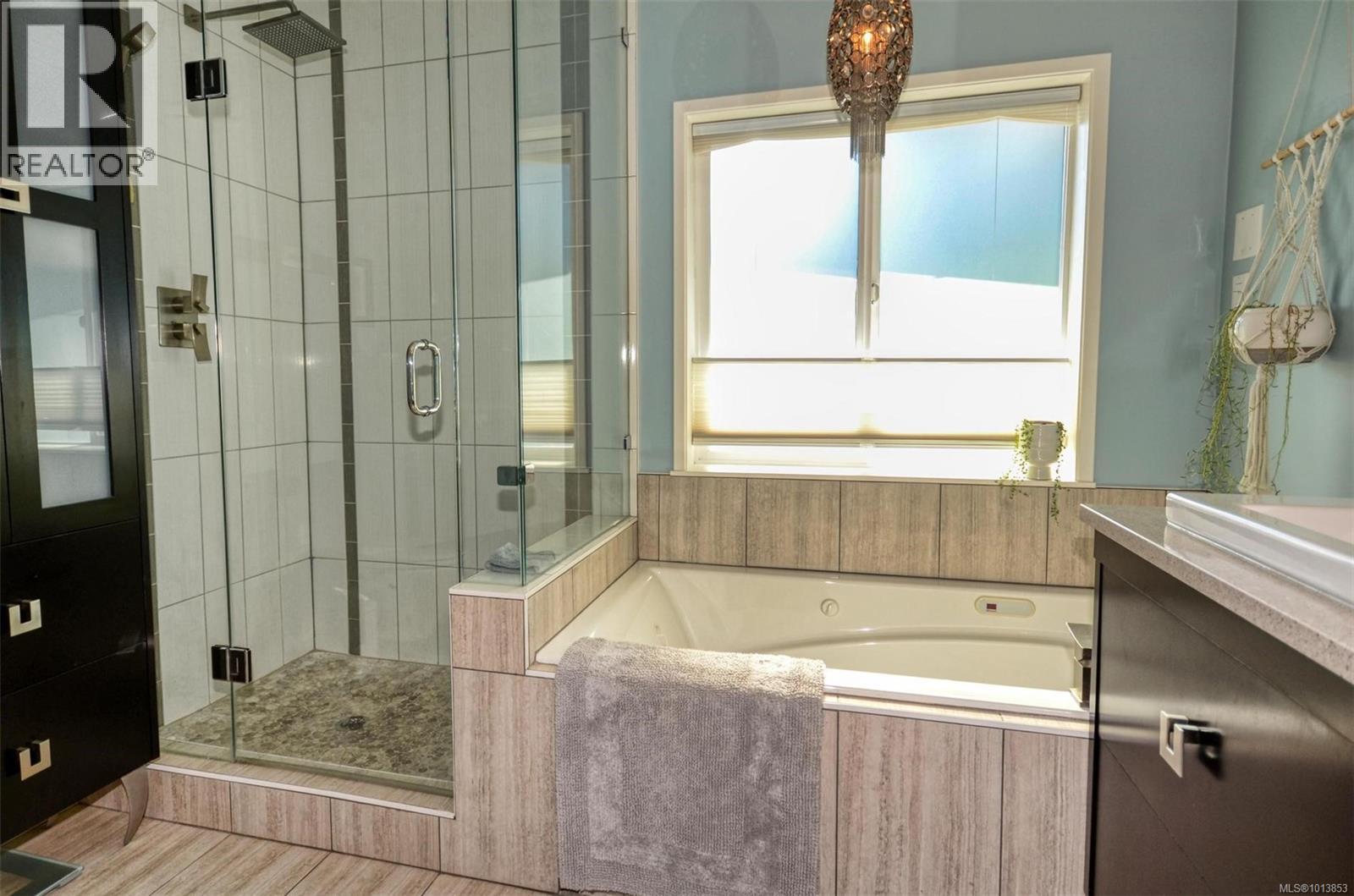  2240 Greenlands Road, Saanich