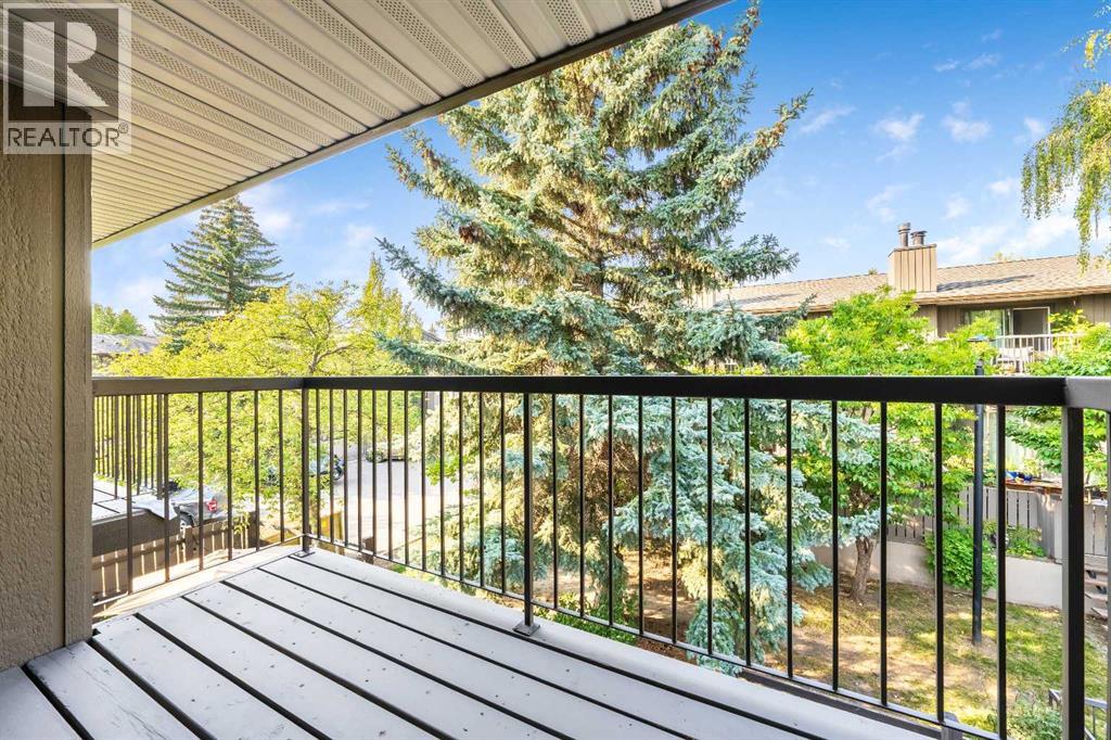 Single Family House for Sale in    Avenue SW Lakeview Calgary 