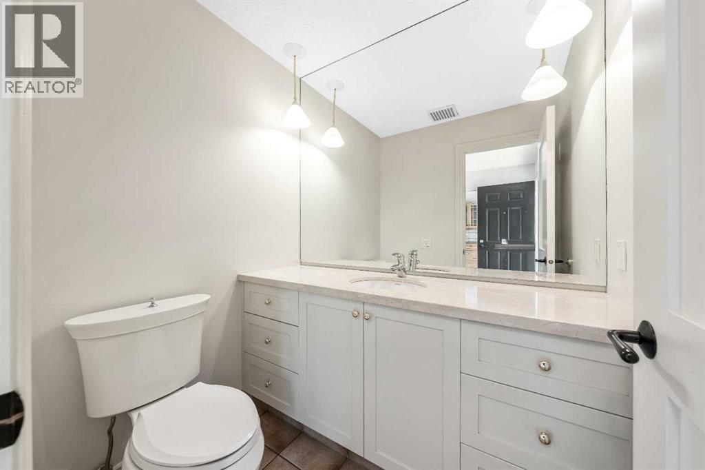 Single Family House for Sale in    Avenue SW Lakeview Calgary 