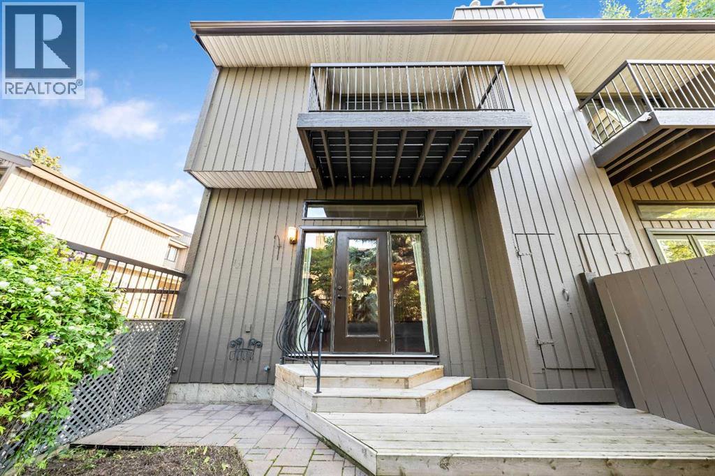 Single Family House for Sale in    Avenue SW Lakeview Calgary 