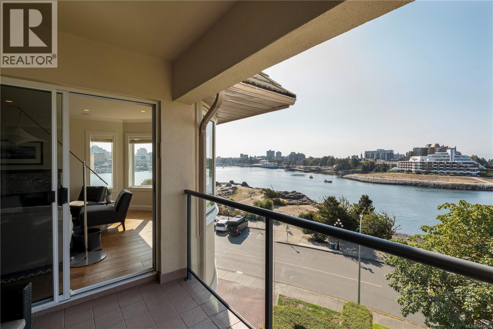 403 50 Songhees Rd, Victoria