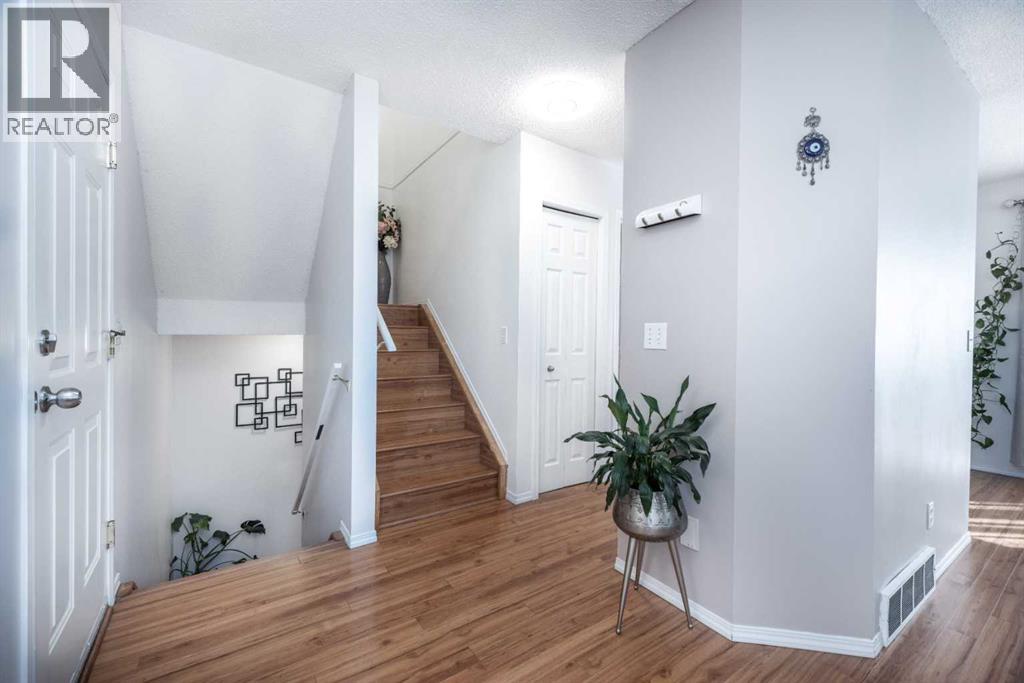 Single Family House for Sale in  Harvest Gold Place NE Harvest Hills Calgary 