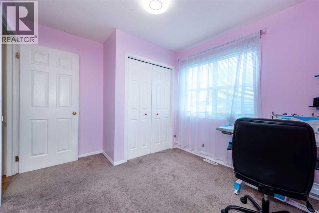 Single Family House for Sale in  Harvest Gold Place NE Harvest Hills Calgary 