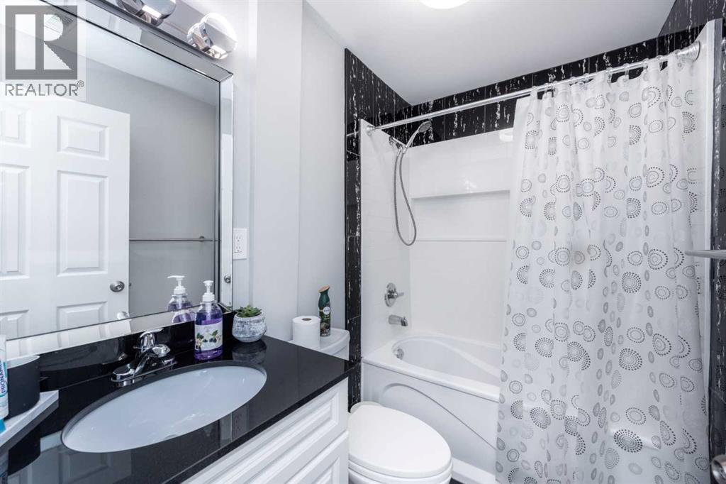 Single Family House for Sale in  Harvest Gold Place NE Harvest Hills Calgary 