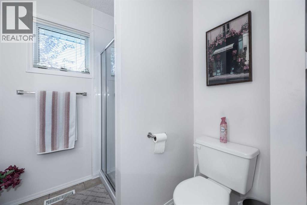 Single Family House for Sale in  Harvest Gold Place NE Harvest Hills Calgary 