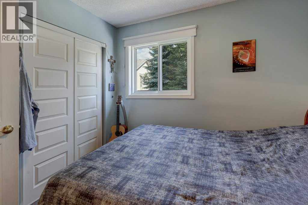 Single Family House 4 Level for Sale in  Citadel Hills Circle NW Citadel Calgary 