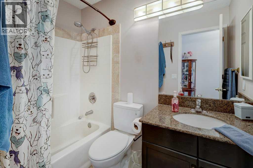 Single Family House 4 Level for Sale in  Citadel Hills Circle NW Citadel Calgary 