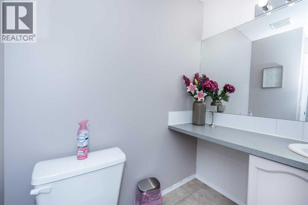 Single Family House for Sale in  Harvest Gold Place NE Harvest Hills Calgary 