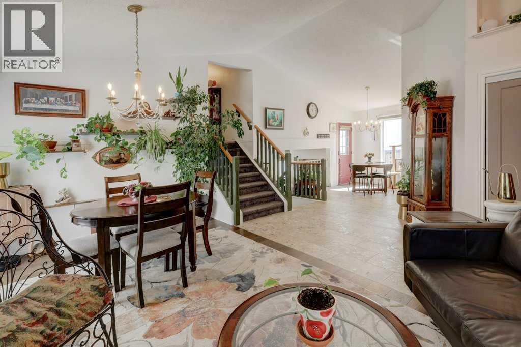 Single Family House 4 Level for Sale in  Citadel Hills Circle NW Citadel Calgary 