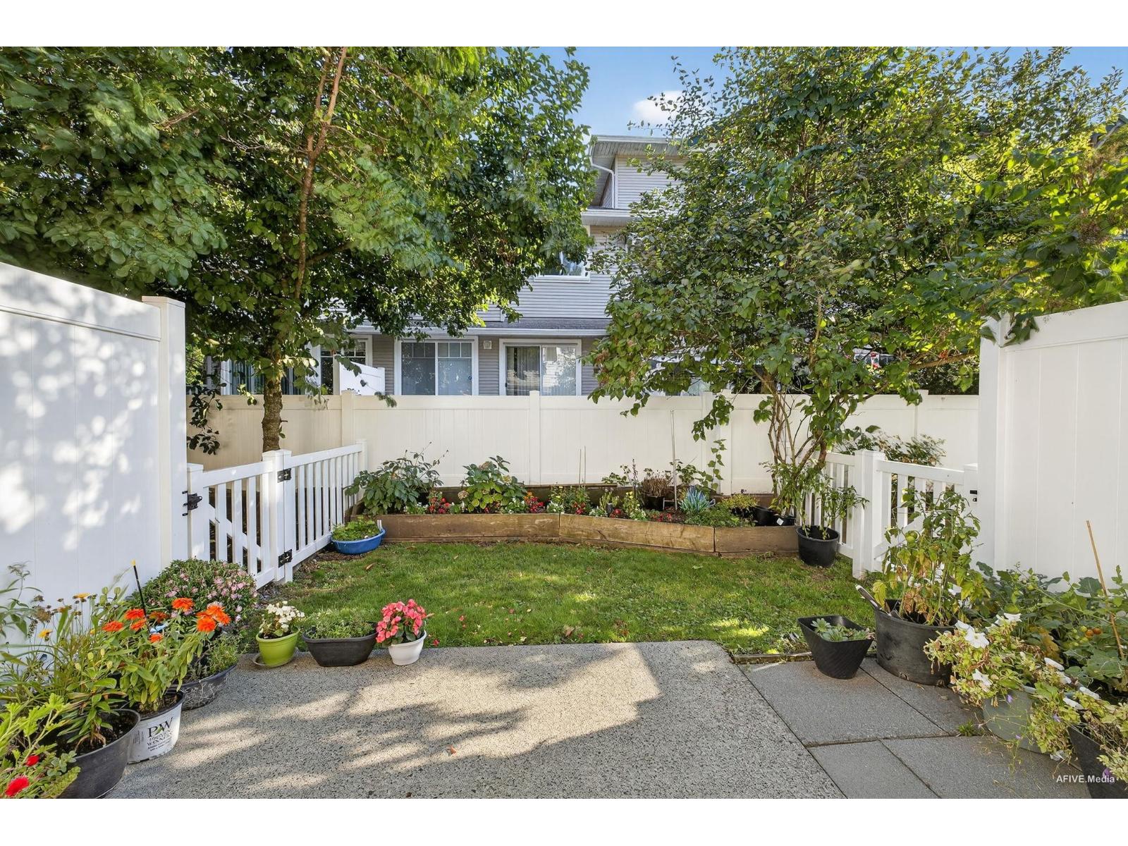 112 12711 64 AVENUE, Surrey