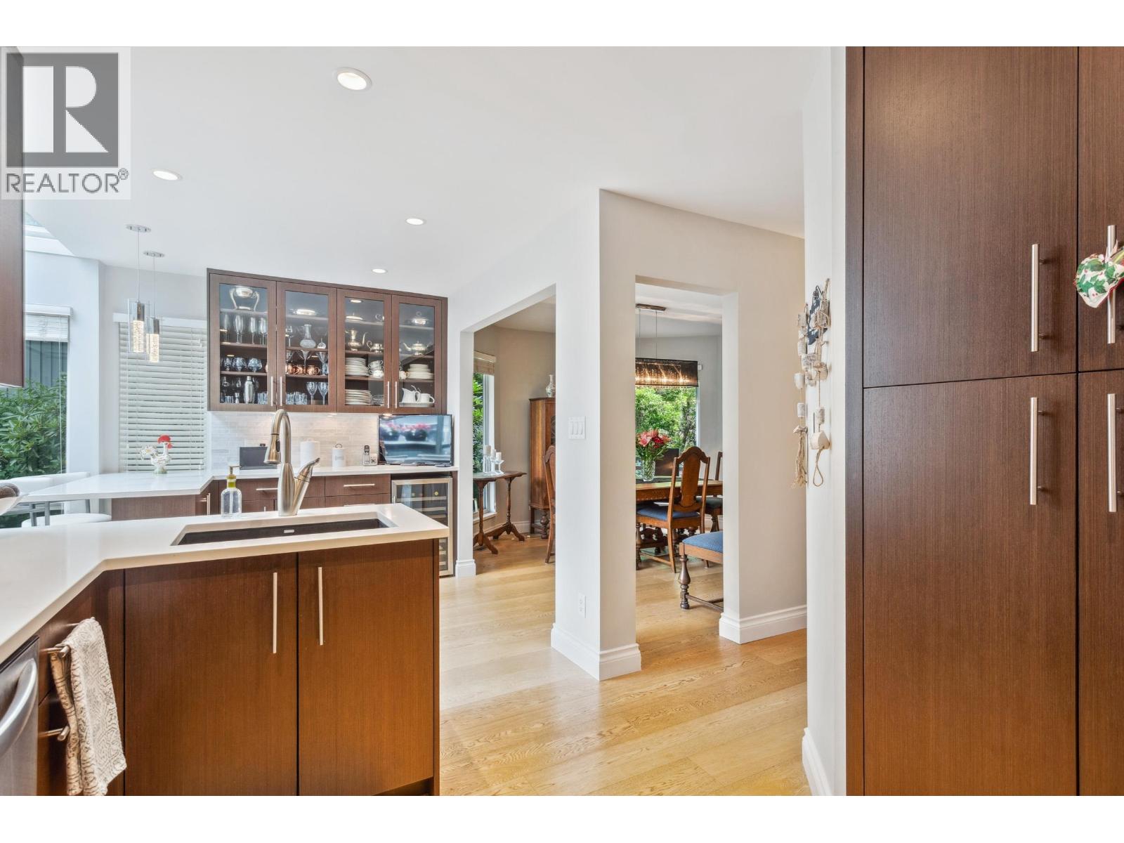 36 1925 INDIAN RIVER CRESCENT, North Vancouver