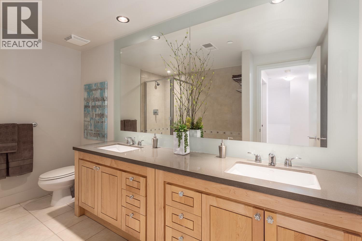 1493 HOMER STREET, Vancouver