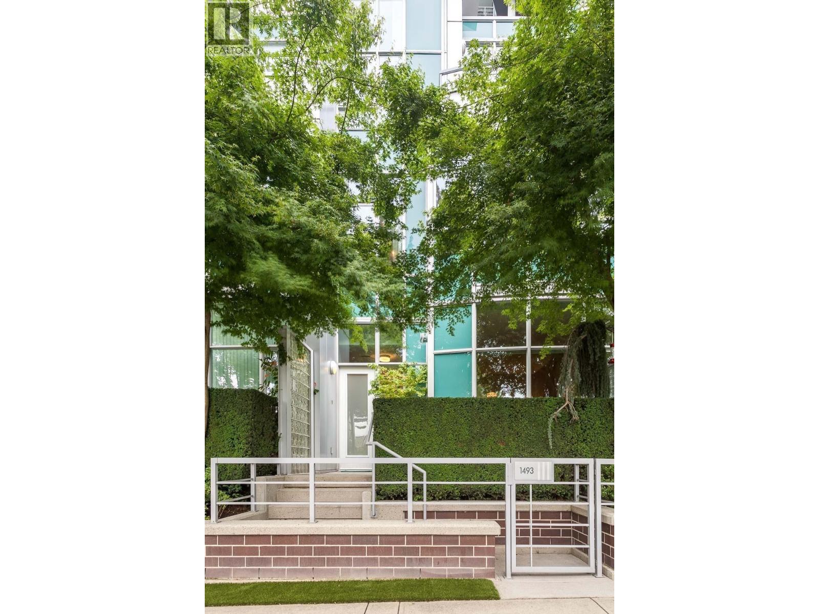 1493 HOMER STREET, Vancouver
