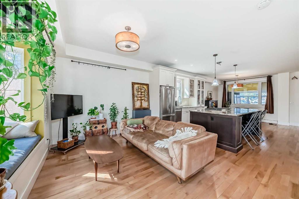 Single Family House for Sale in   Avenue SE Ramsay Calgary 