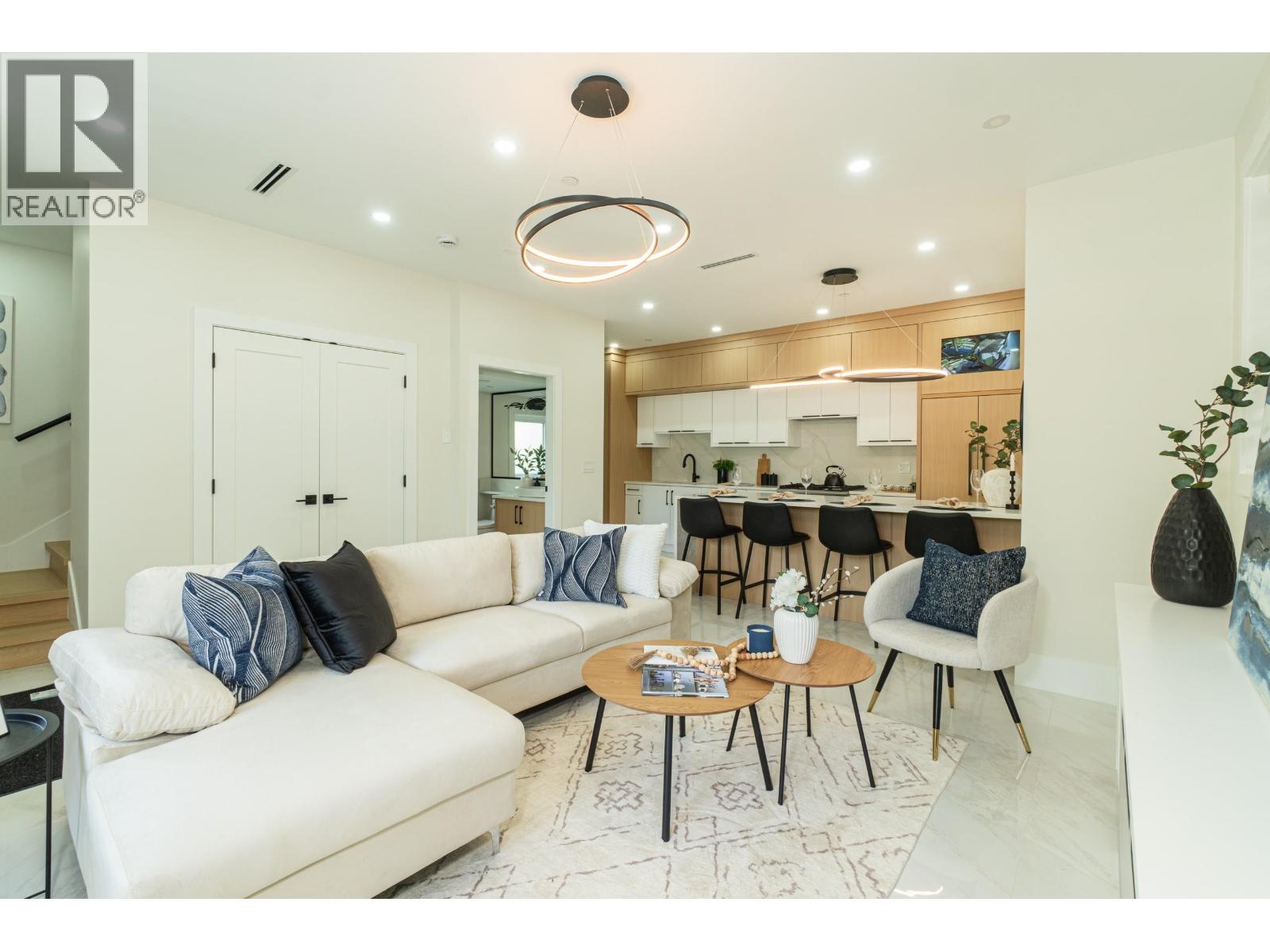 1552 W 66TH AVENUE, Vancouver