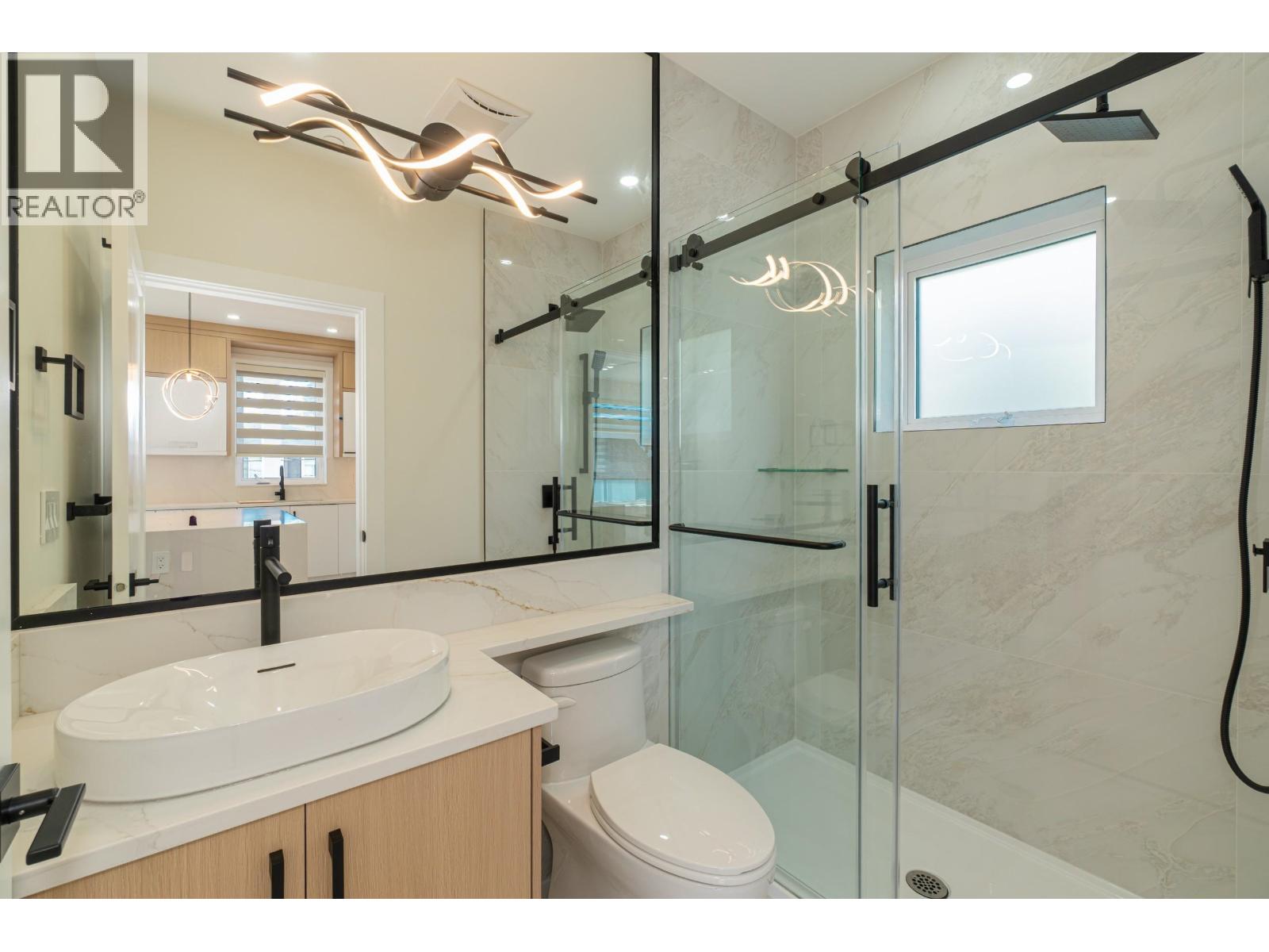 1552 W 66TH AVENUE, Vancouver