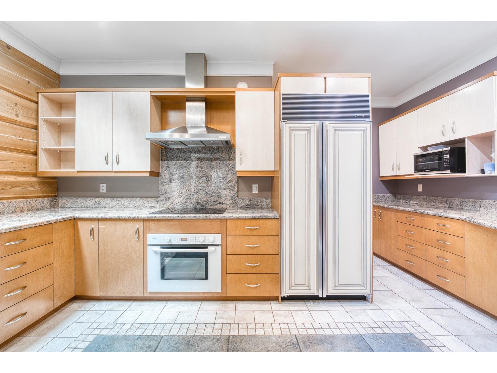 16354 30B AVENUE, Surrey