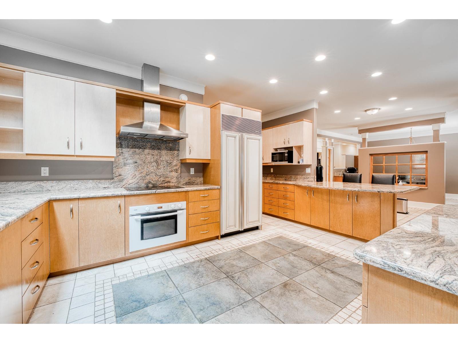 16354 30B AVENUE, Surrey