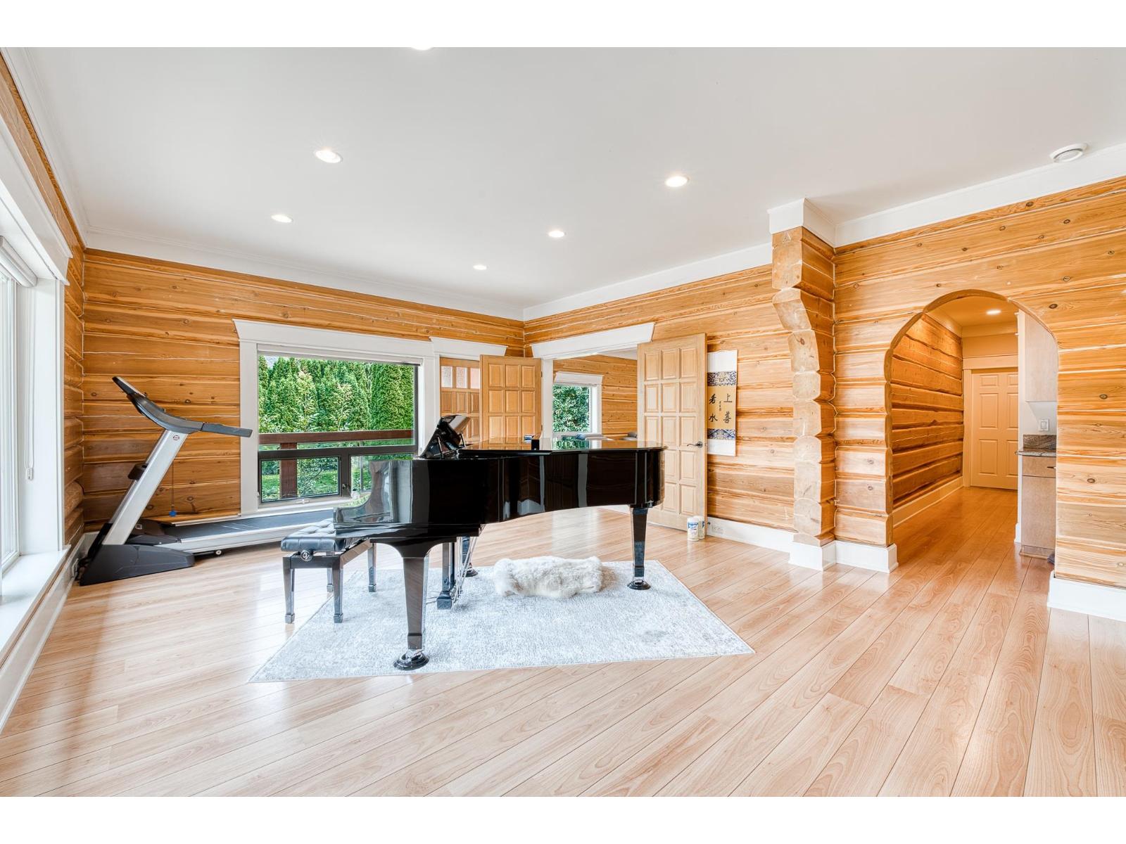 16354 30B AVENUE, Surrey